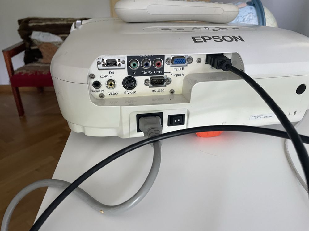 Projektor EPSON EMP-TW600