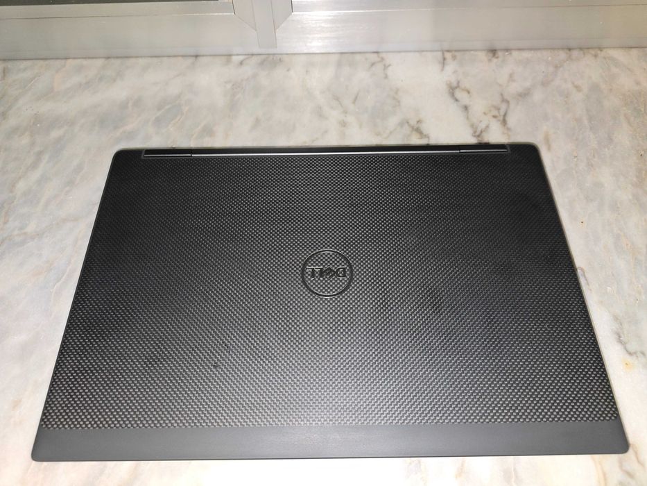 Portátil Dell Precision 7540