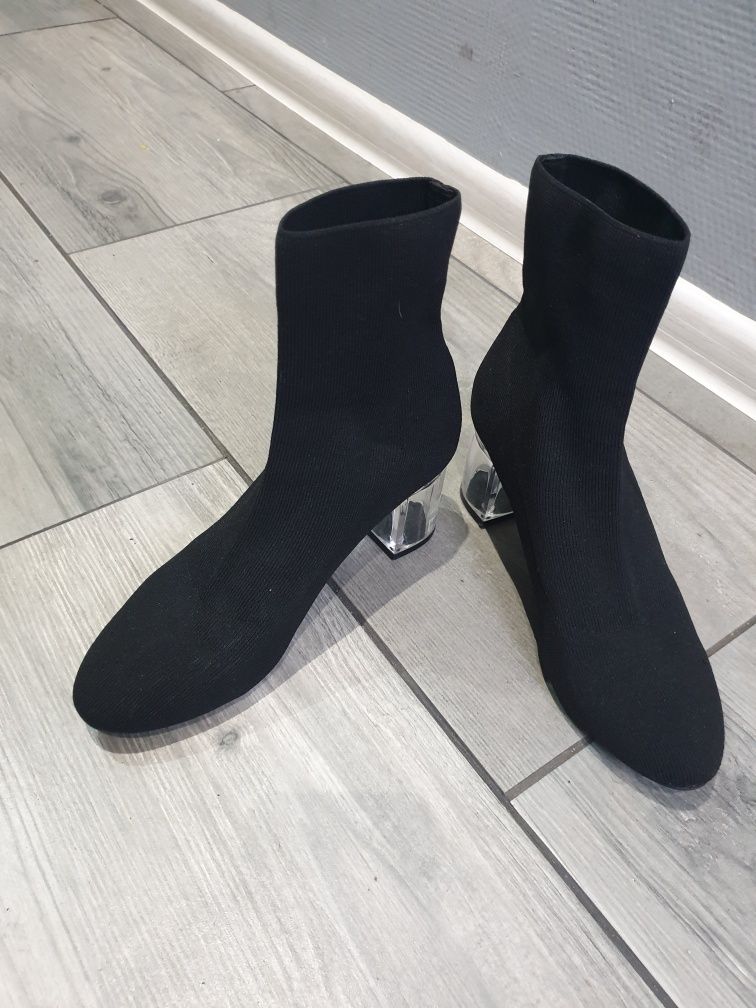 Buty Pull & bear 39
