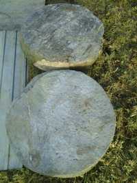 pedras de lousa muito antigas de canastro