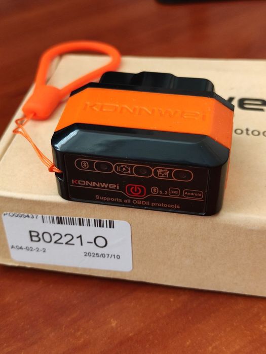 Автосканер OBD2  KONNWEI KW905 діагностика авто