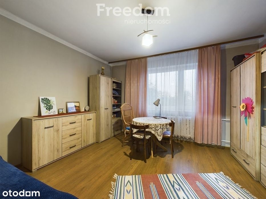 Urokliwy Dom z Dużą Działką i Sadem w Szyszczycach