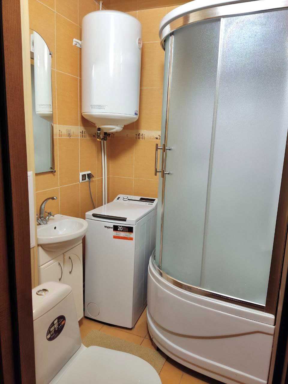 Продам 3х кімнатну квартиру по вулиці Тесленко. (пл. Артема)