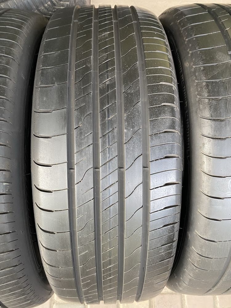 GOODYEAR 215/55R18 Польща 2023р.6.0-6.5мм.