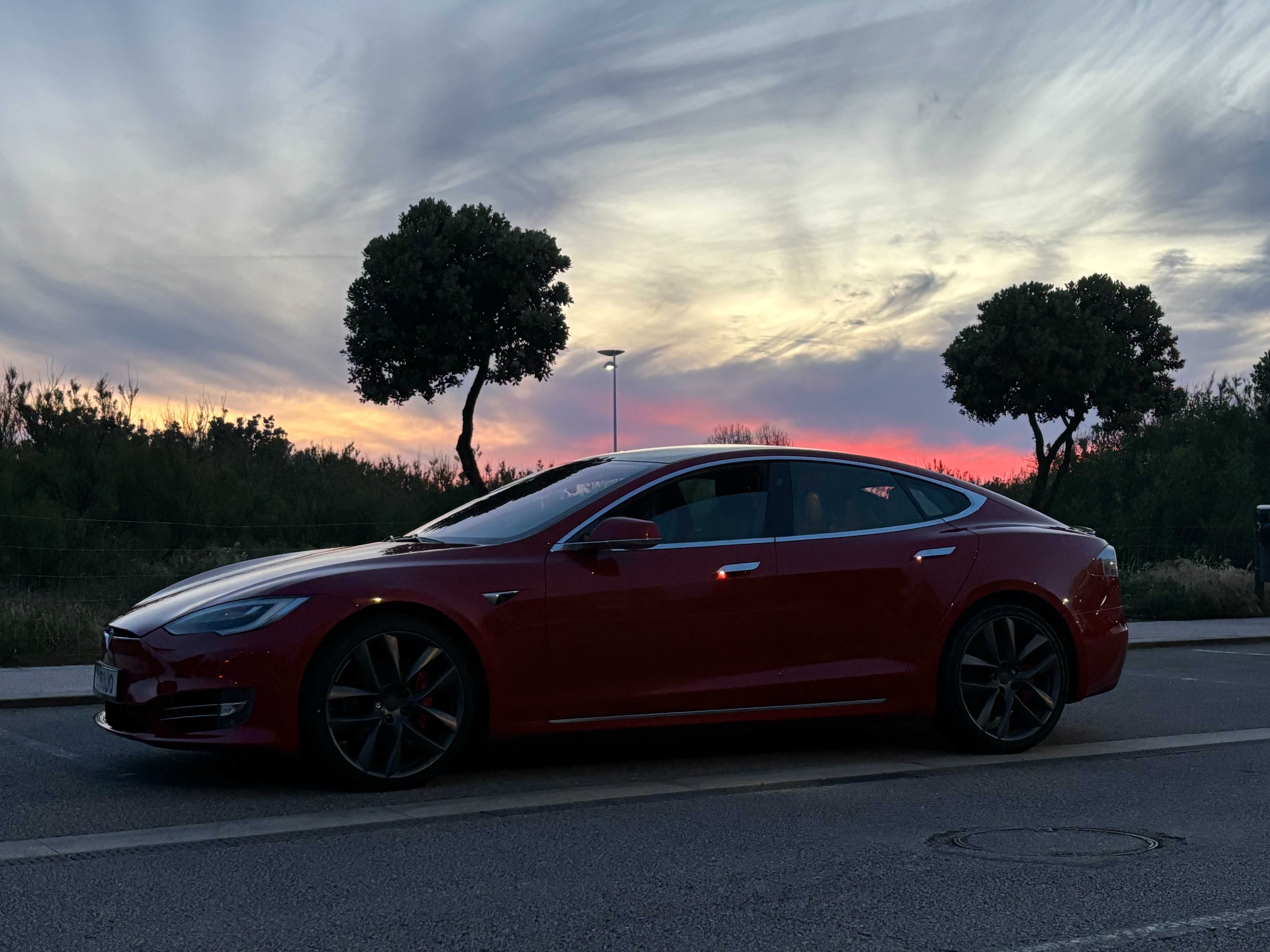 Tesla Model S Performance Raven Ludicrous com FSD