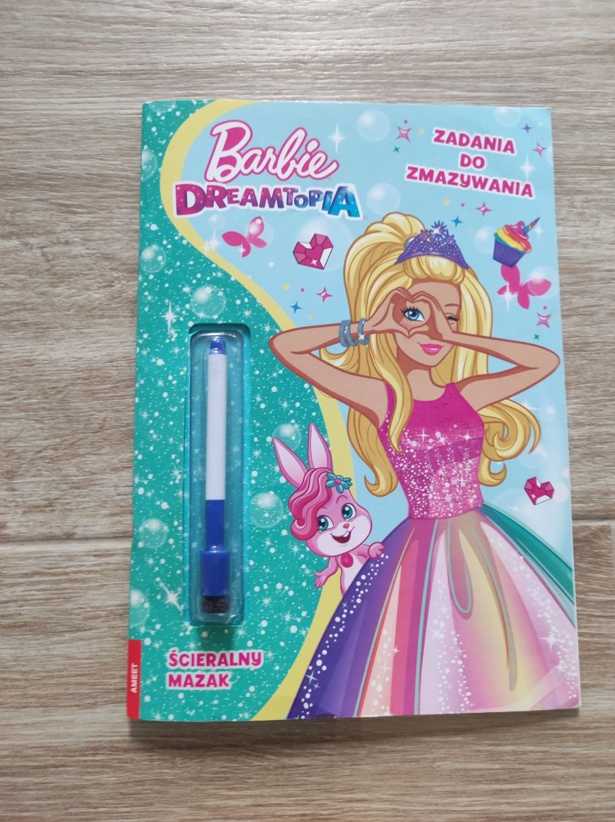 Nowa książeczka ze scieralnym mazakiem Barbie