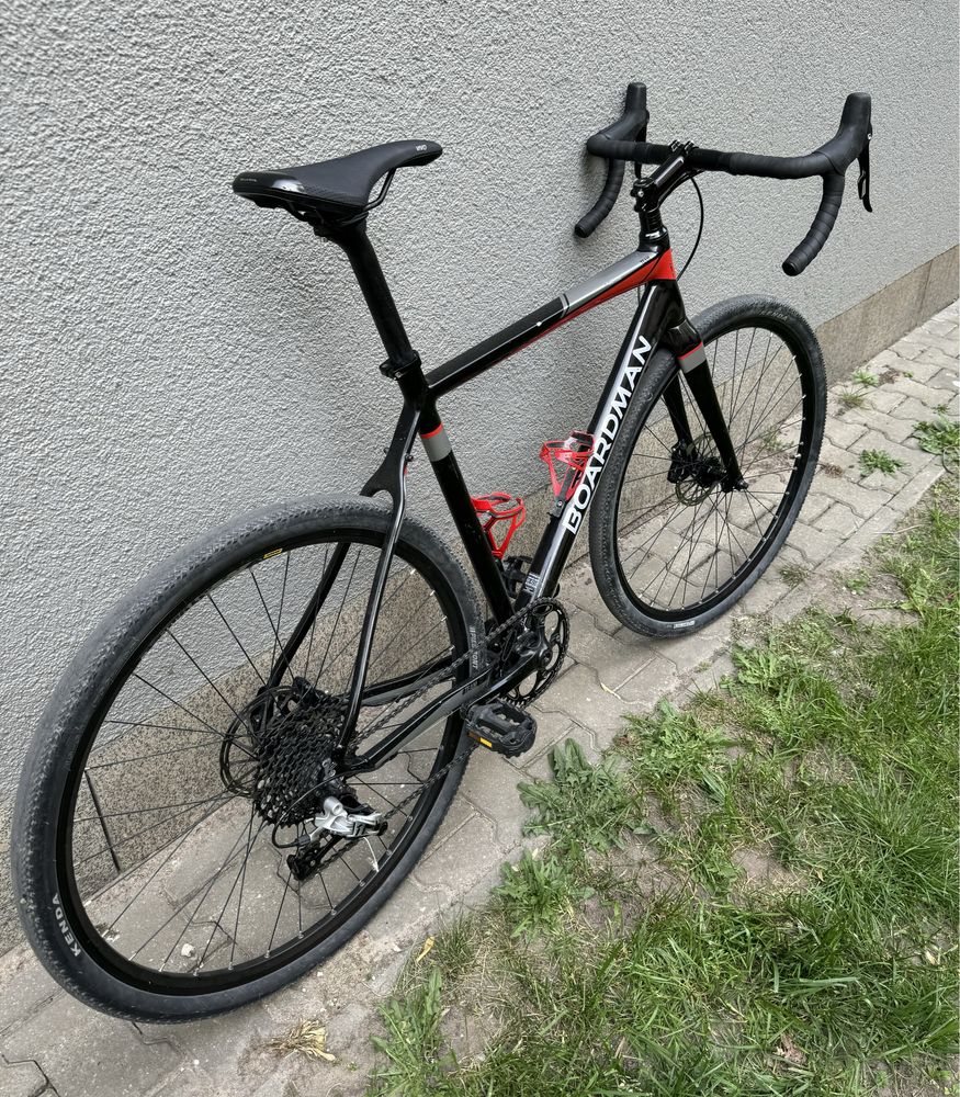 Gravel Boardman Team CX Sram Rival Hydraulika GRX Carbon Alu