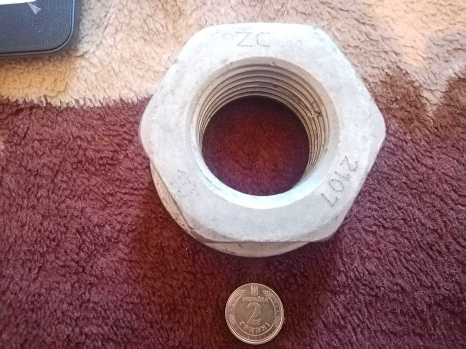 Гайка з шайбою під ключ 60