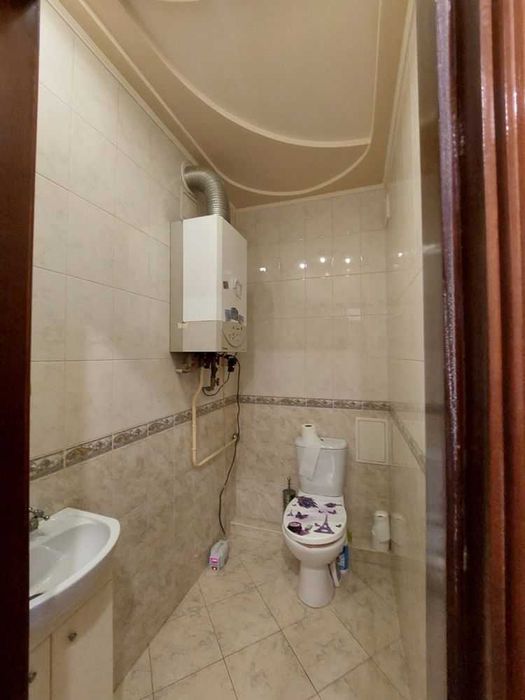 Зарічанська! 2к з ремонтом! 72м2