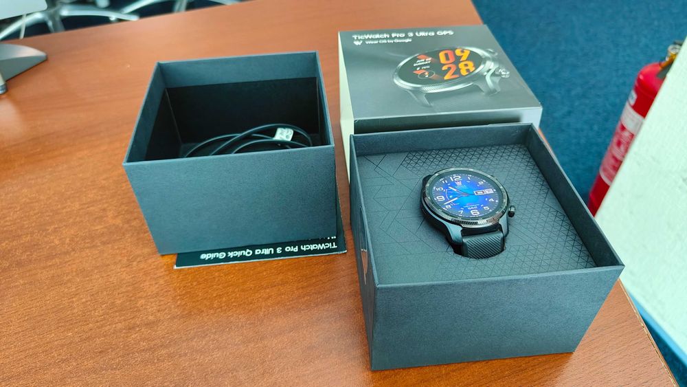 Смарт-годинник MOBVOI TicWatch Pro 3 Ultra GPS