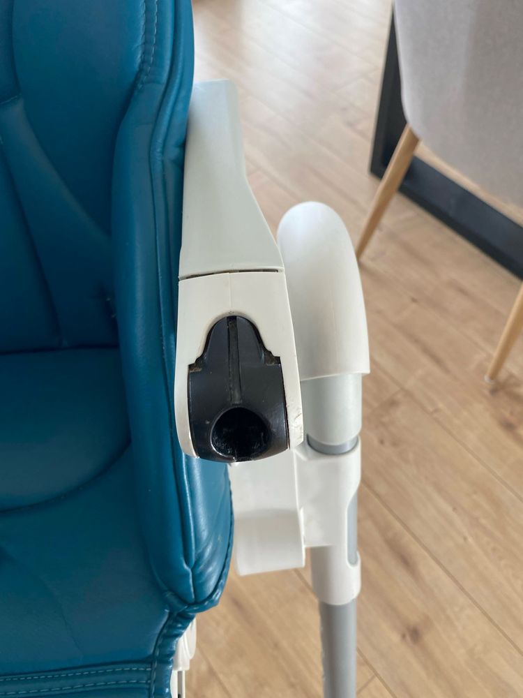 Fotelik do karmienia Peg Perego