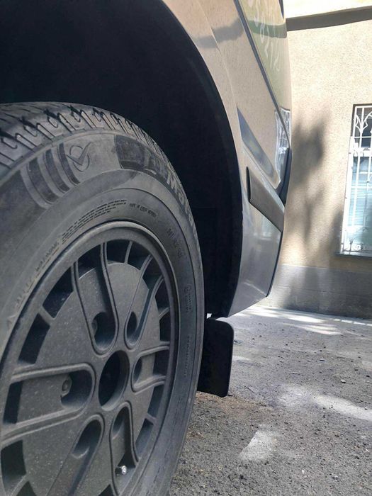 Микроавтобус KIA Besta 2.7D