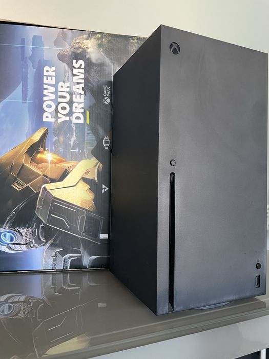 Microsoft Xbox Series X 1TB + Cyberpunk 2077 + Mafia Trylogia + 2 Pady