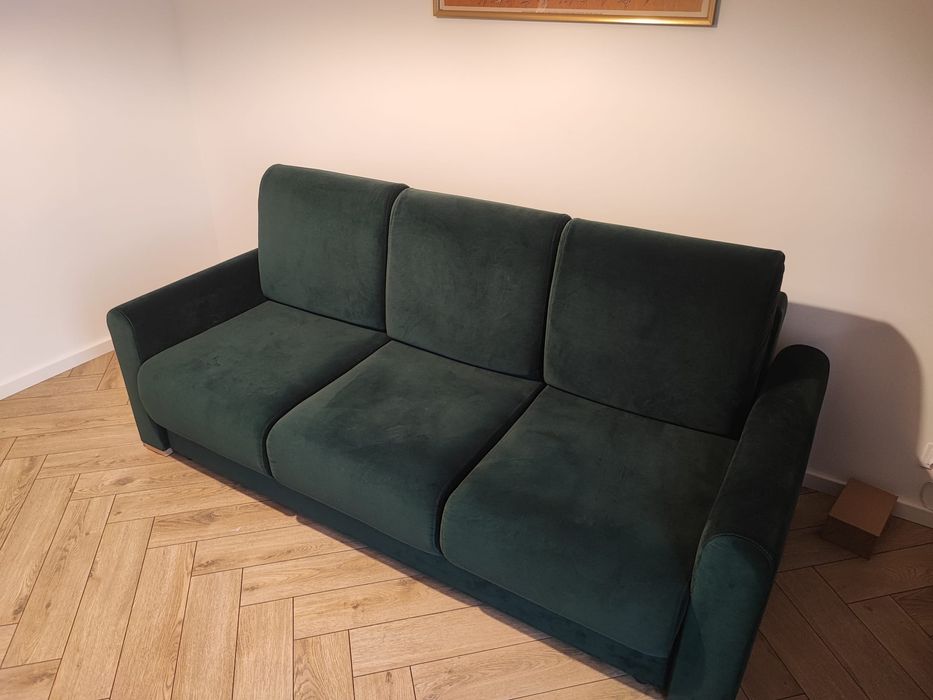 Sofa rozkładana ze schowkiem butelkowa zieleń
