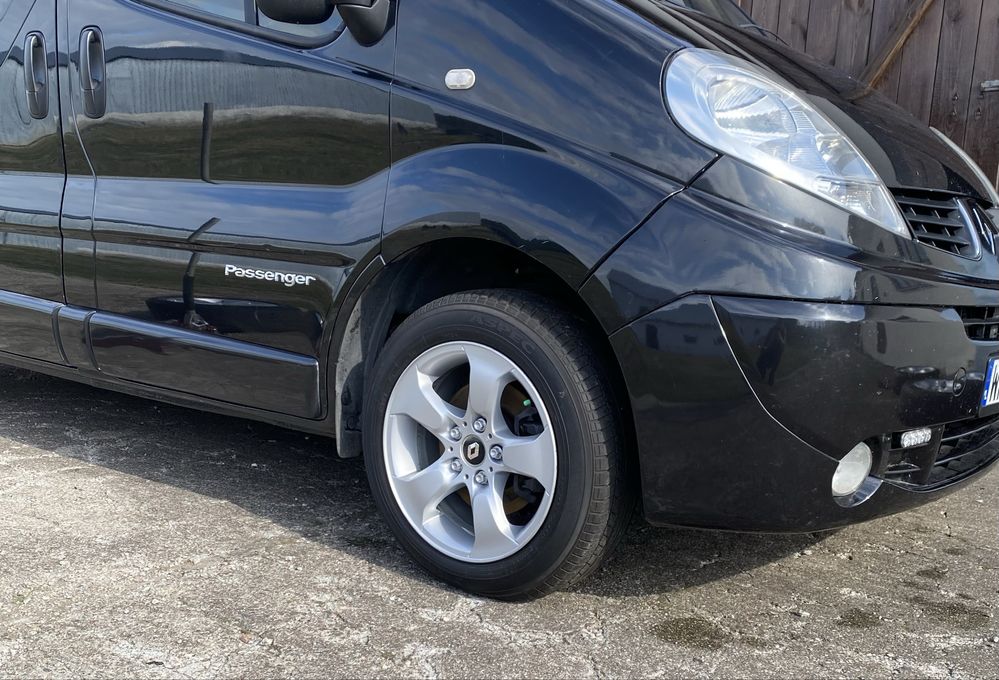 Koła felgi z oponami Trafic Vivaro Primastar