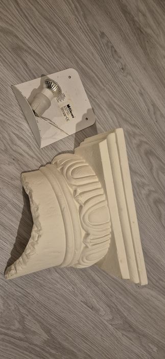 Sprzedam kinkiet gipsowy