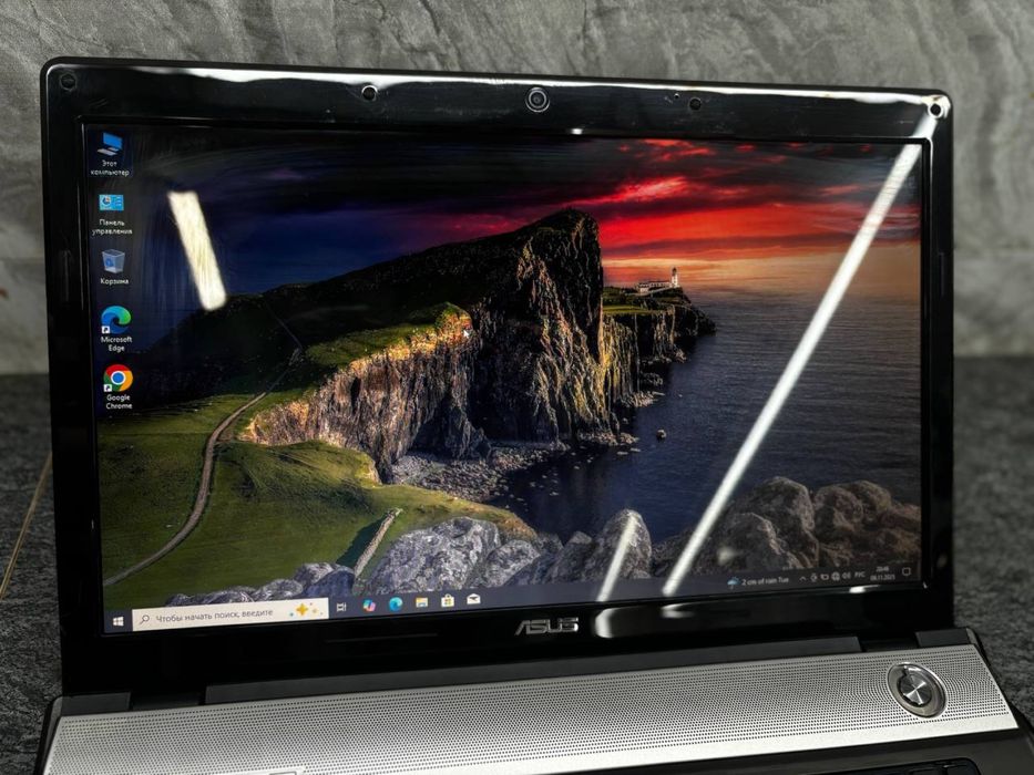 Игровой ноутбук ASUS i7 / 8ГБ / SSD / Radeon — мощный и быстрый