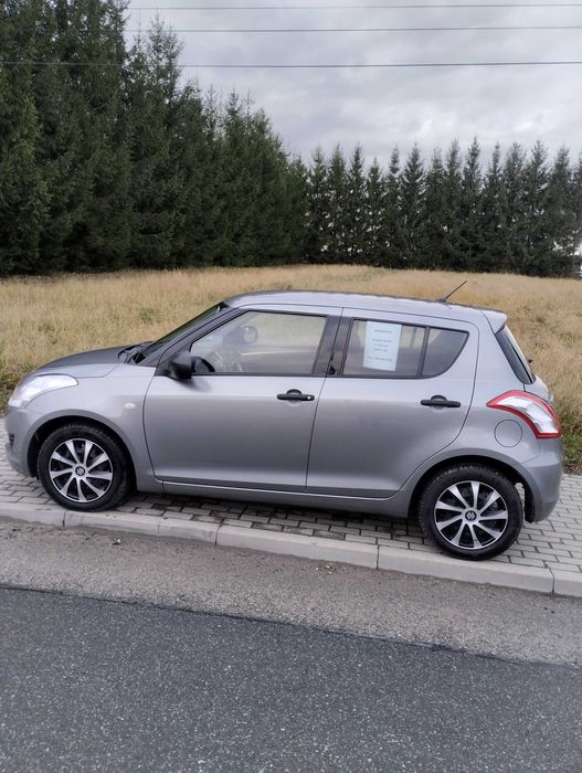 Suzuki Swift 1,2 benzyna 2012 r Polski salon