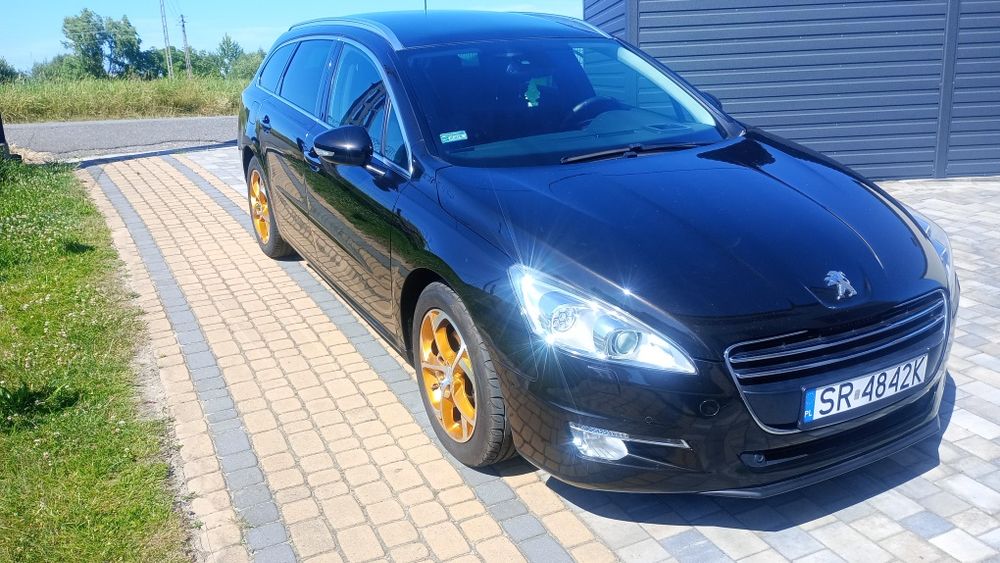 Peugeot 508 SW .