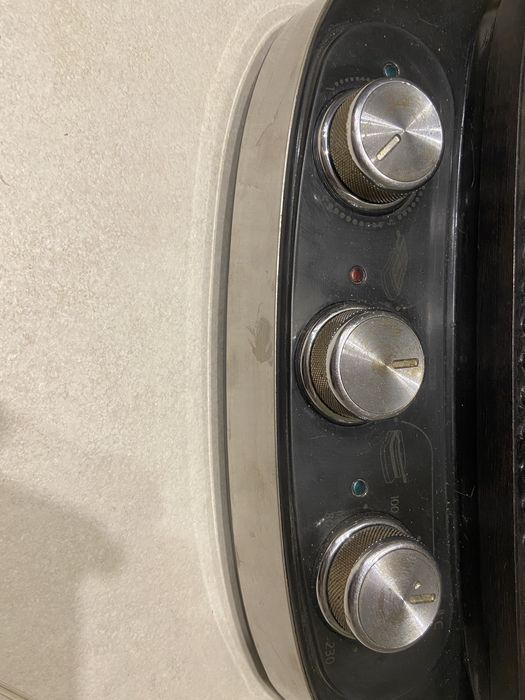 Електрогриль DeLonghi