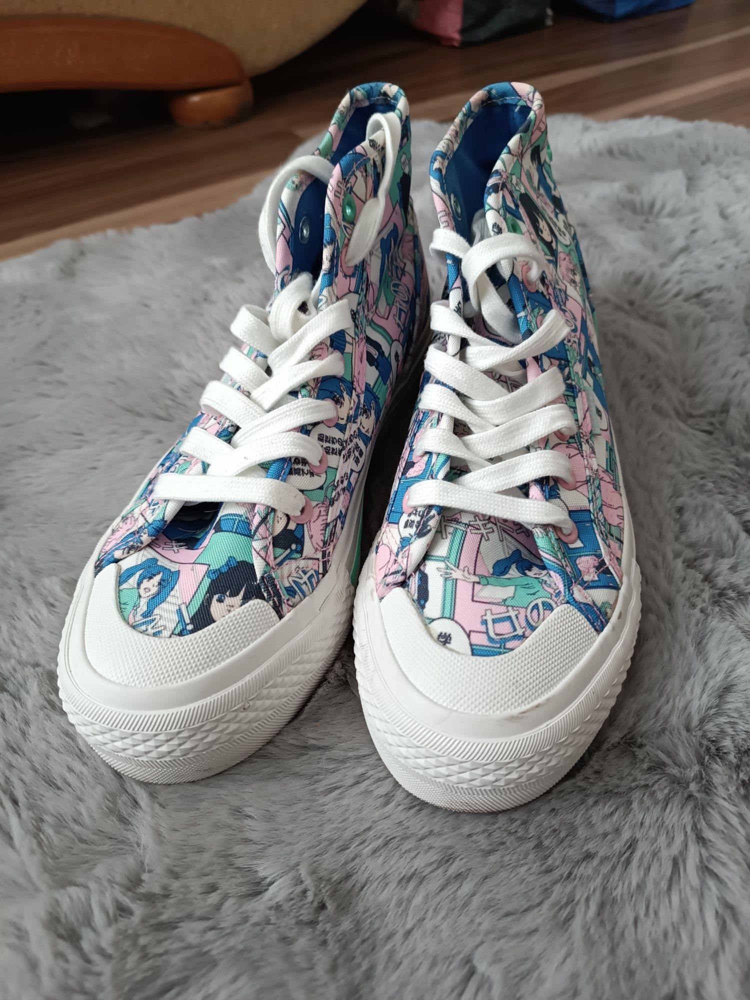 Obuwie damskie Cropp 40