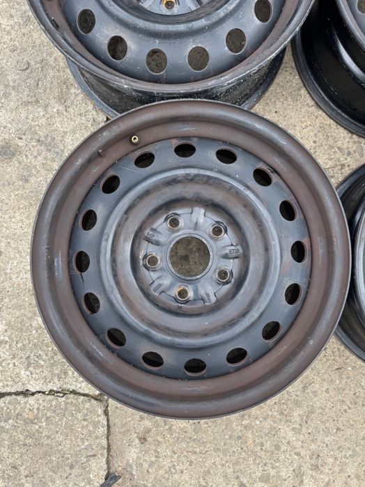 Toyota Avensis, Verso, Auris 16 cali Oryginalne Felgi Stalowe