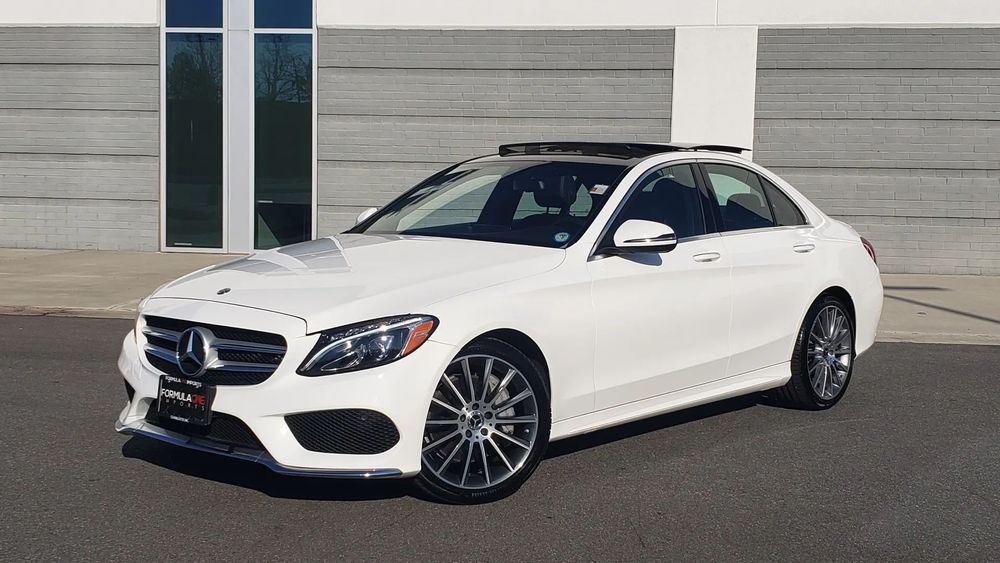 Mercedes-Benz Klasa C 2018 Mercedes-Benz C-Class C 300