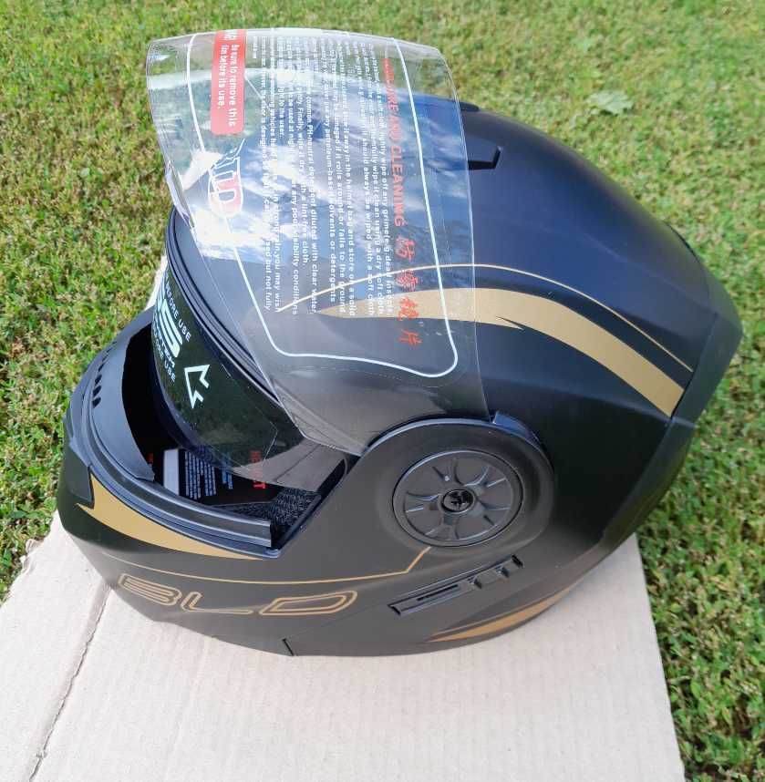 Универсальный модульный шлем в черном цвете розмер L