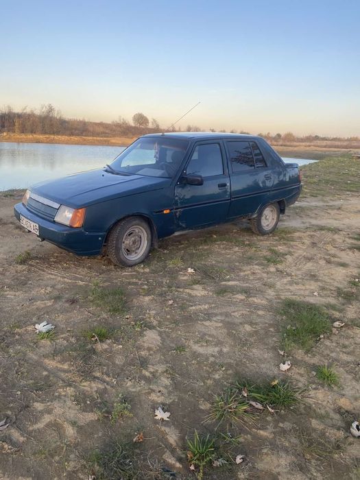 Славута в доброму стані  на ходу мотор 1.2