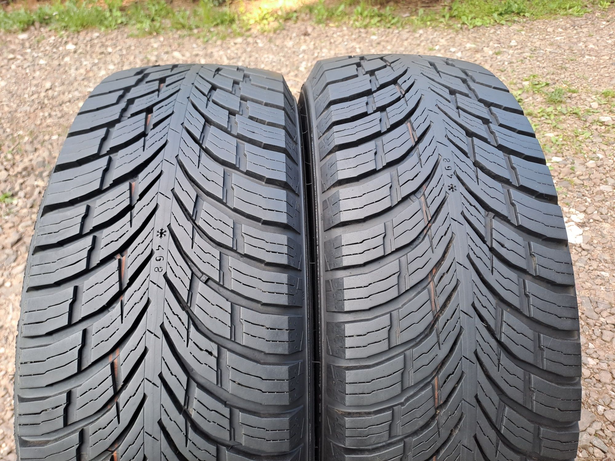 Opony 215 65 R16c Nokian Season Proof C