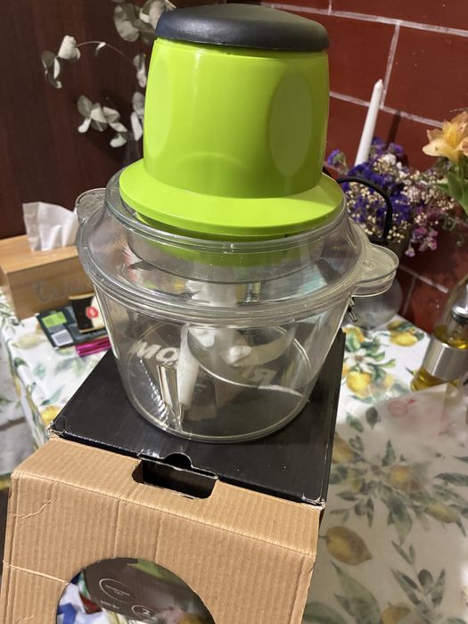 Подрібнювач 300Вт