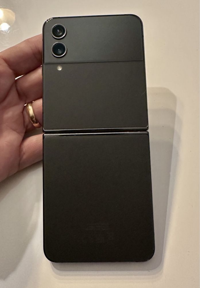 Vendo samsung flip 3 na garantia