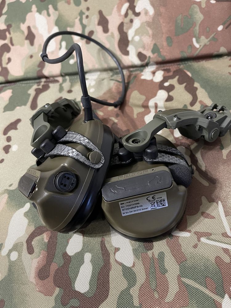 Активні навушники 3M Peltor ComTac XPI + Кріплення Tеgris карбон ТОП‼️