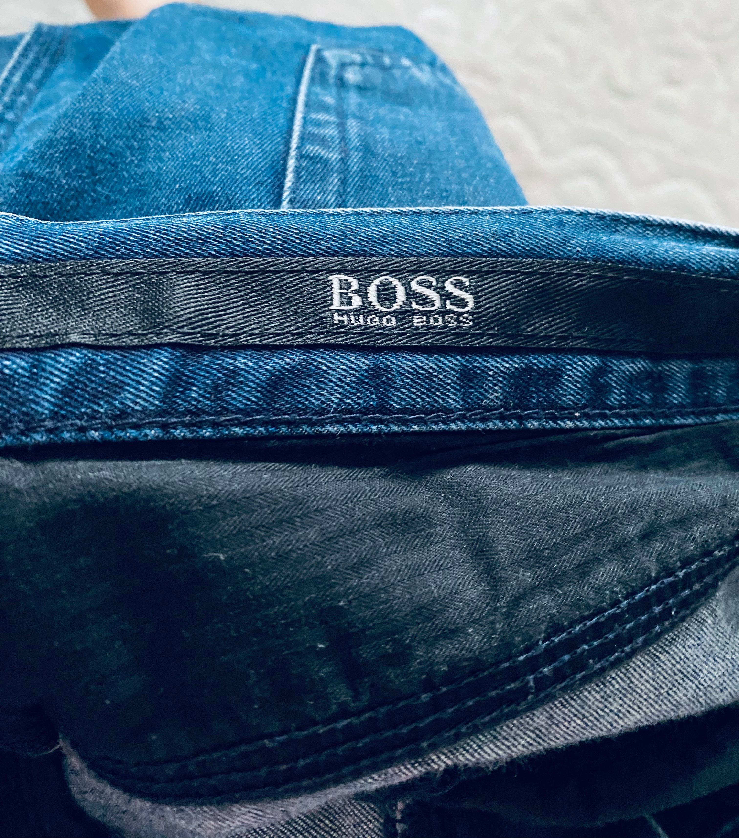 Jeansy Hugo Boss, rozmiar W:33, L:32