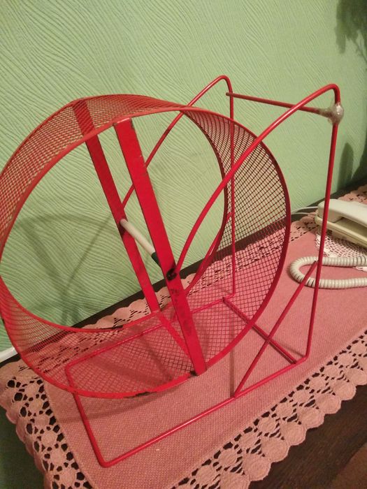 Беговое колесо для грызунов