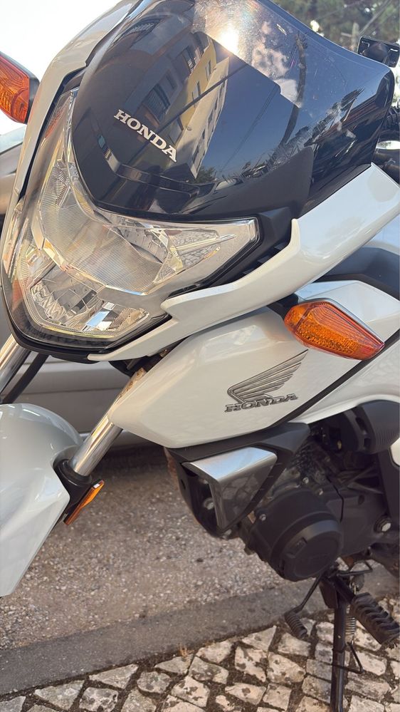 Honda CB 125 - Ano 2022