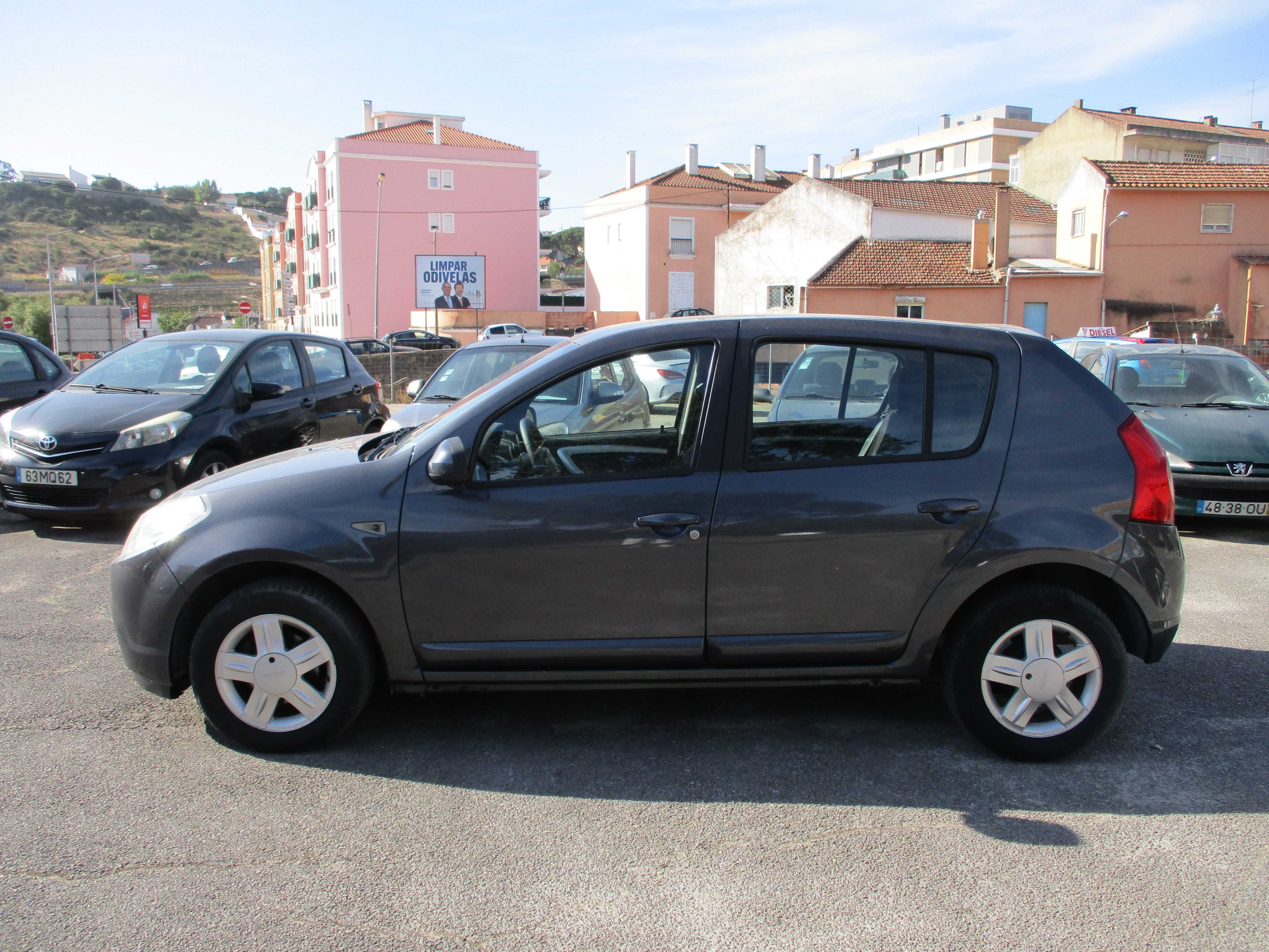 DACIA SANDERO 1.5 DCI COM REVISAO + GARANTIA