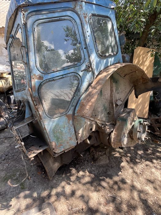 Продам кабину Т-40