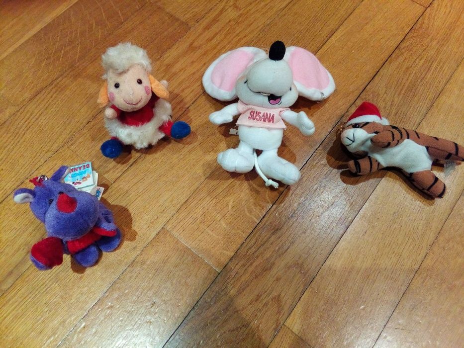 Bonecos de peluche