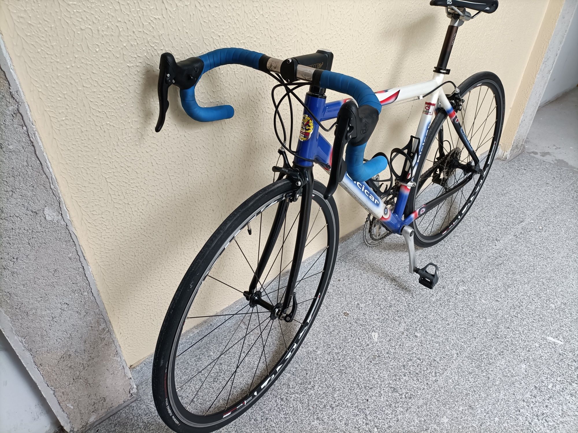 Bicicleta Alumínio Estrada