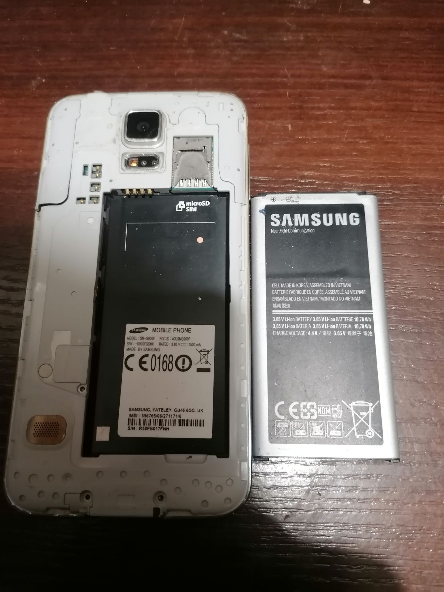 Samsung Galaxy S5 SM-G900F Płyta główna LCD na części