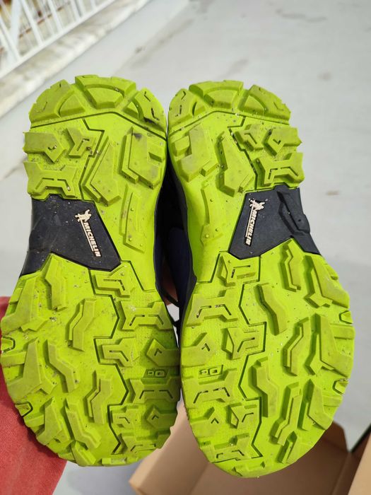 Salewa waterproof hiking shoes 30 / Sapatilhas de caminhada Salewa 30