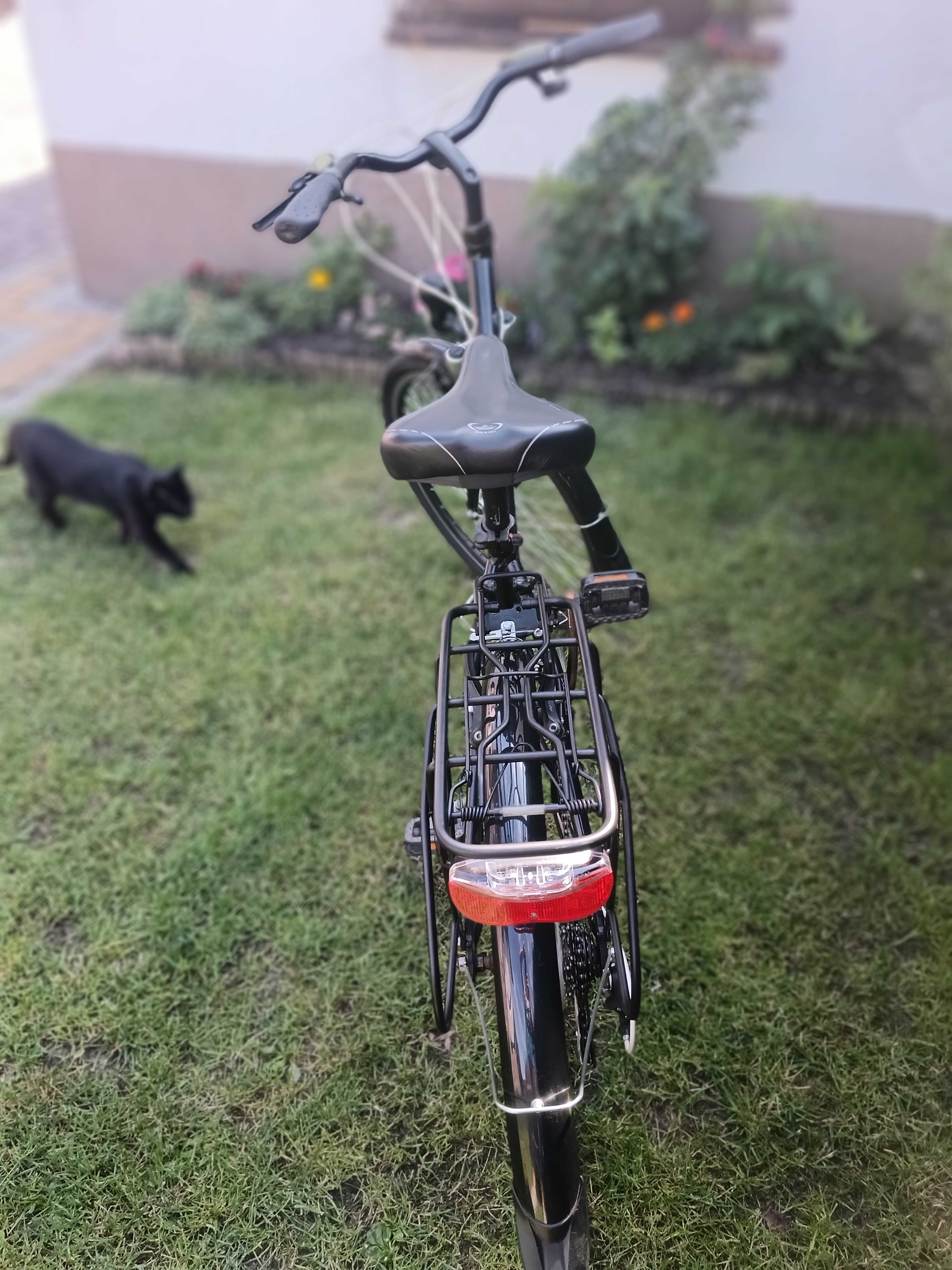 Rower trekkingowy młodzieżowy, rama alu, 21 biegów