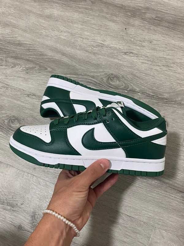 Nike Dunk Low Michigan State   38