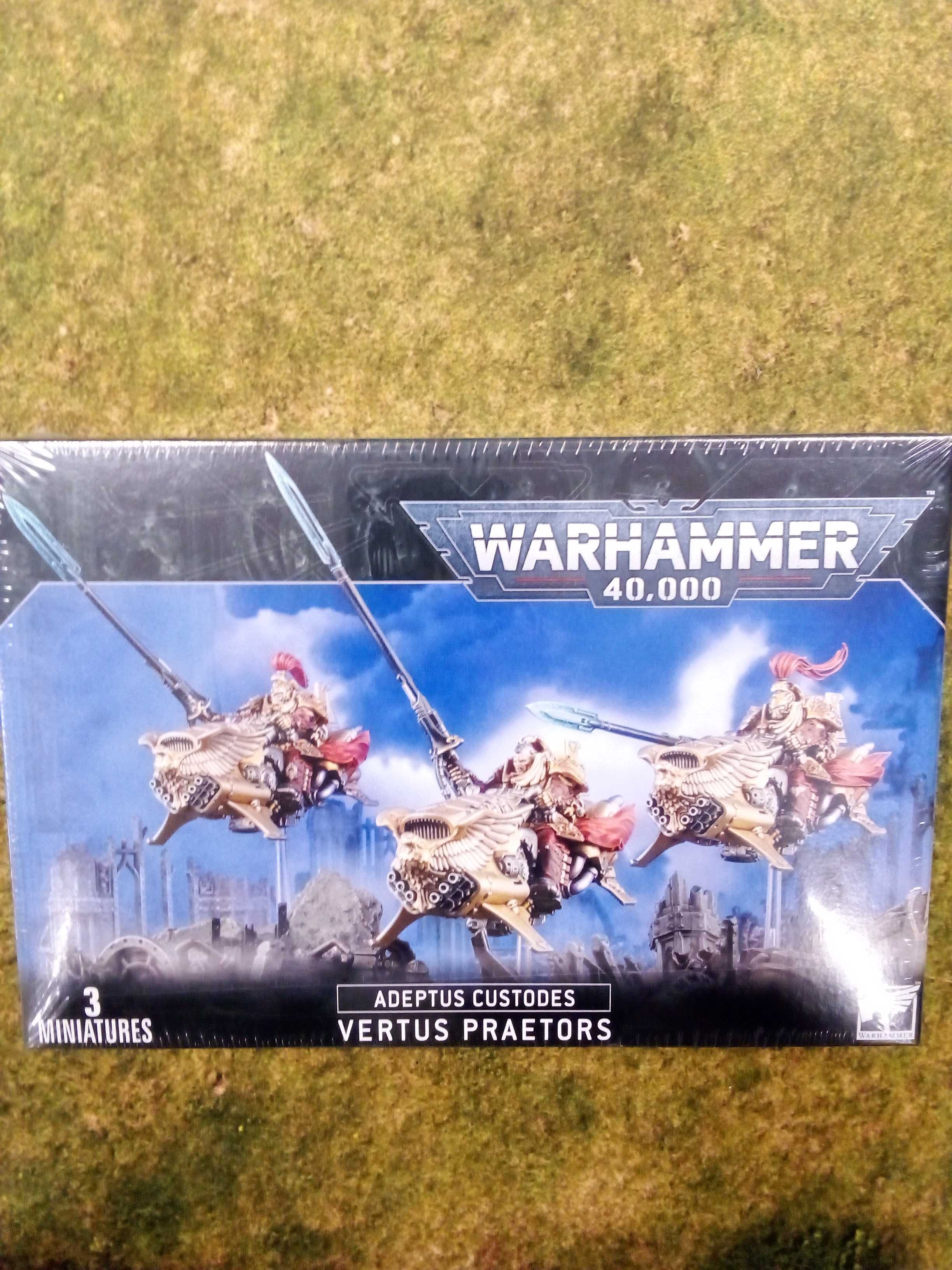 Adeptus Custodes Vertus Praetors- Warhammer 40000 Wh40k (R)