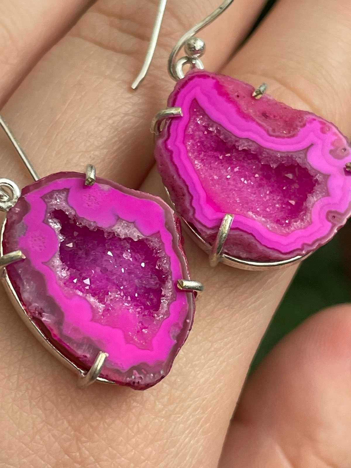 Серьги с Agate Geode Druzy покрытые серебром 925 пробы