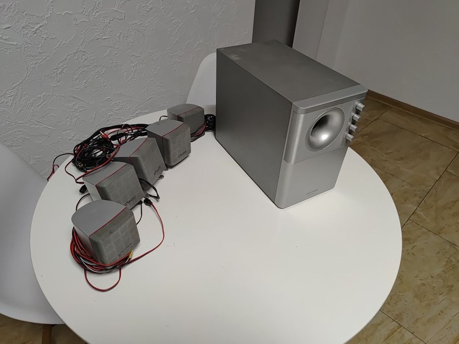 Subwoofer kino domowe głośniki soundbar kolumny wzmacniacz