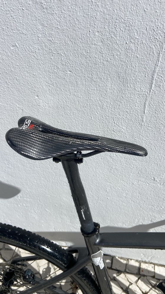 Ice gv10 gravel (troco por btt ou algo do meu interesse )