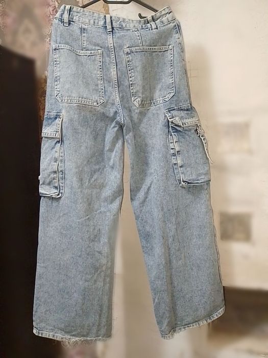 широкі джинси карго