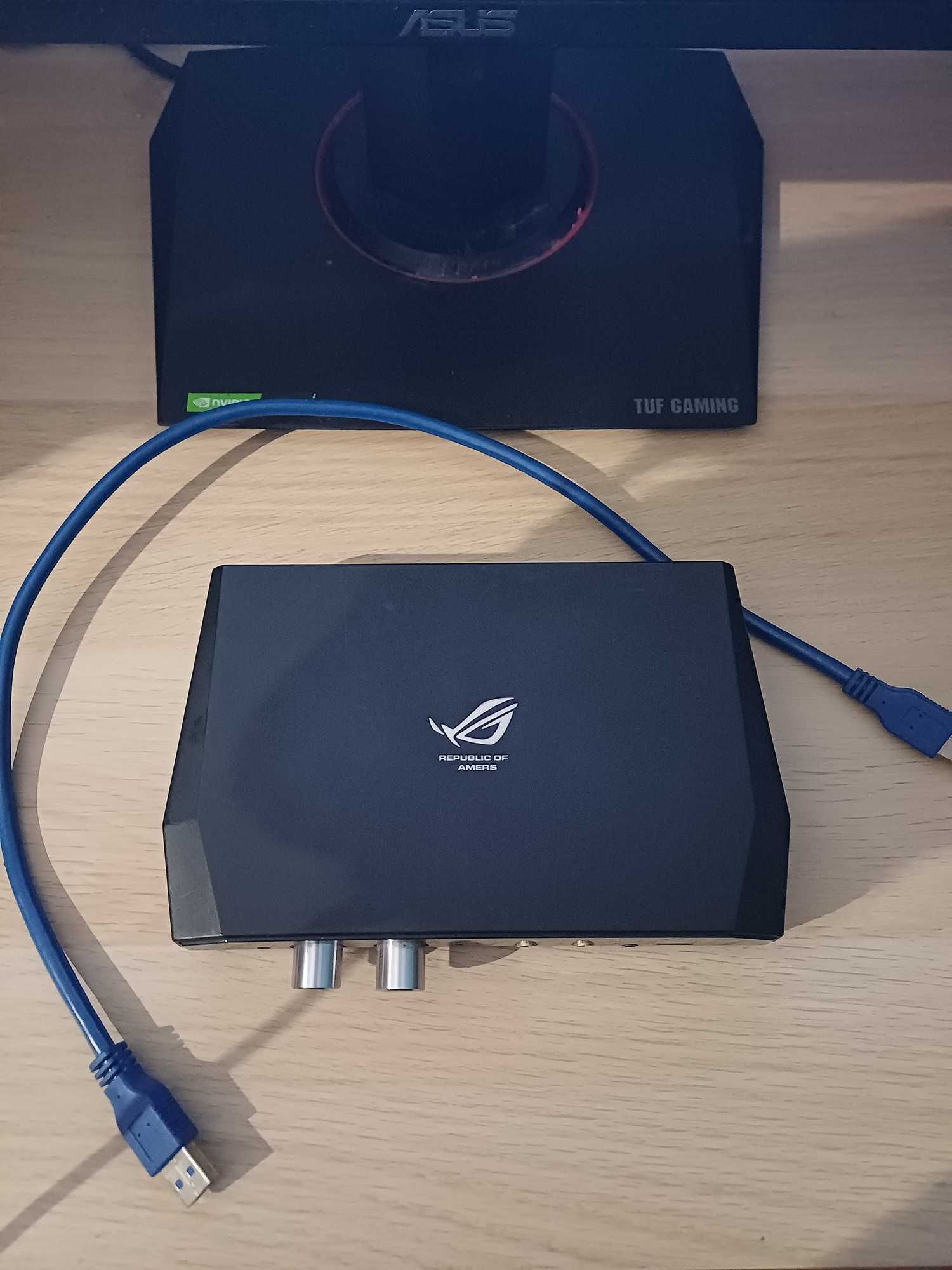 Asus Rog ThunderFx external sound device/sound card